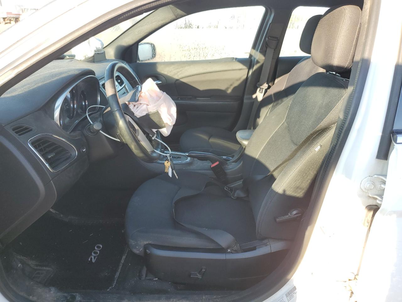 2014 Chrysler 200 Touring VIN: 1C3CCBBG3EN153559 Lot: 85708285