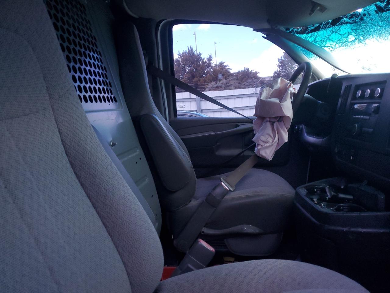 2014 GMC Savana G2500 VIN: 1GTW7FCA1E1915874 Lot: 86063425