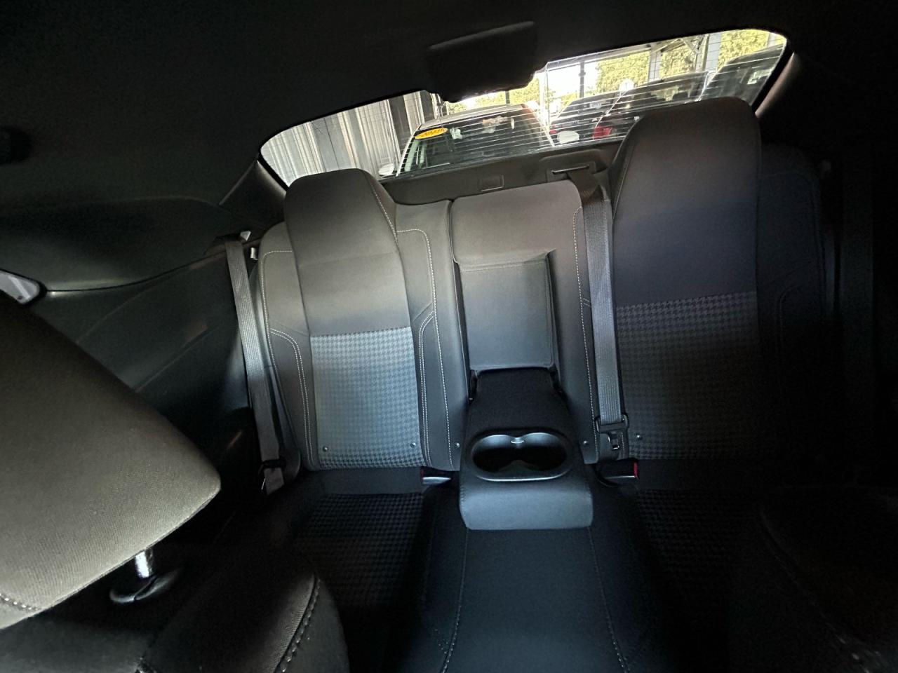 2018 Dodge Challenger Sxt VIN: 2C3CDZAG6JH216857 Lot: 86542195