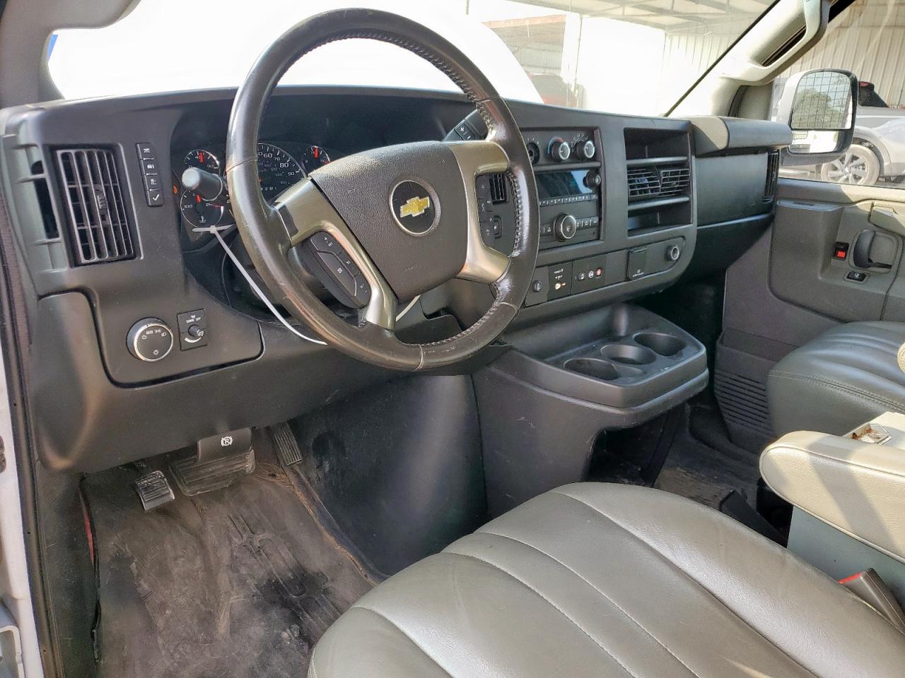 2017 Chevrolet Express G2500 VIN: 1GCWGBFFXH1311096 Lot: 84466205