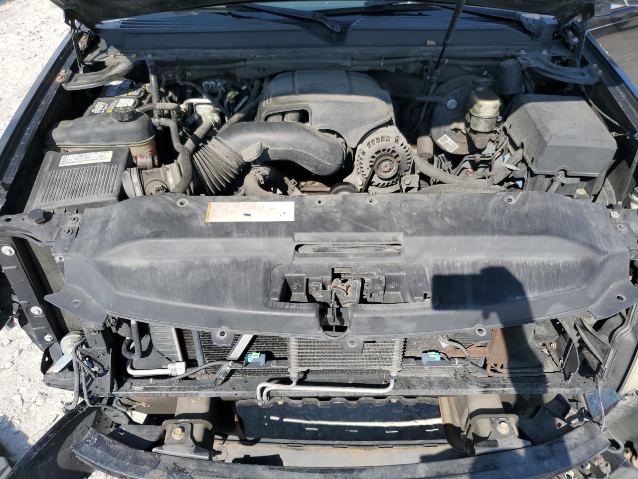 2007 Cadillac Escalade Luxury VIN: 1GYEC63837R281440 Lot: 85368595