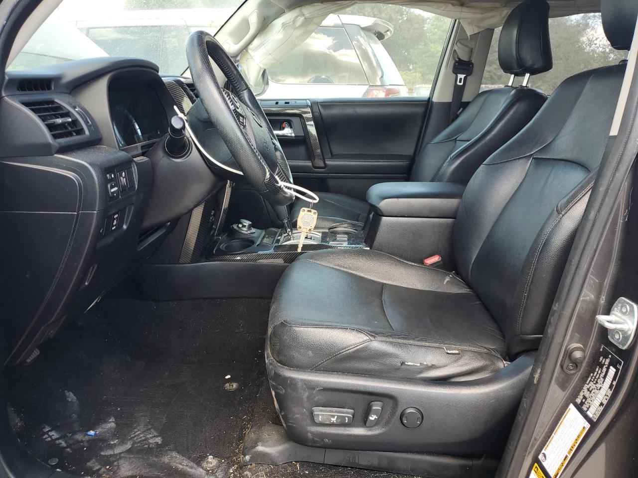 2015 Toyota 4Runner Sr5/Sr5 Premium VIN: JTEBU5JR9F5227055 Lot: 84472495