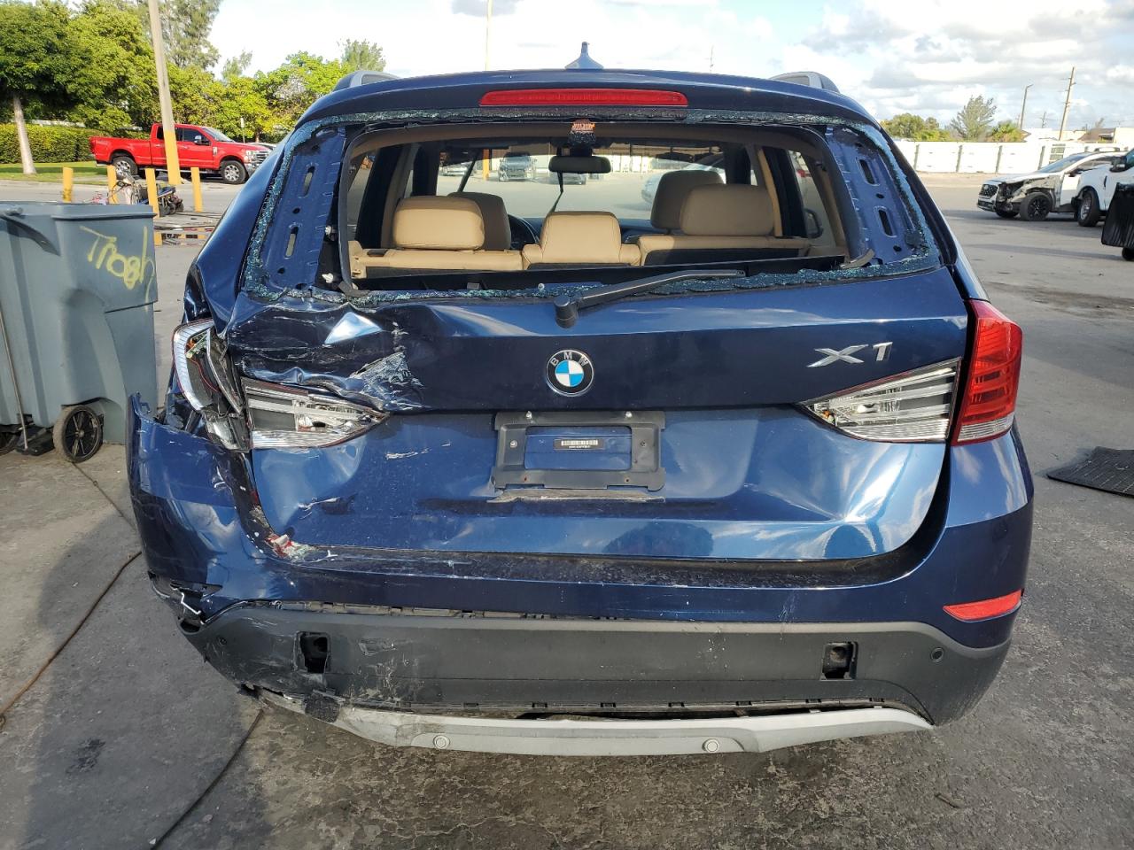 2015 BMW X1 xDrive28I VIN: WBAVL1C54FVY35151 Lot: 82614385