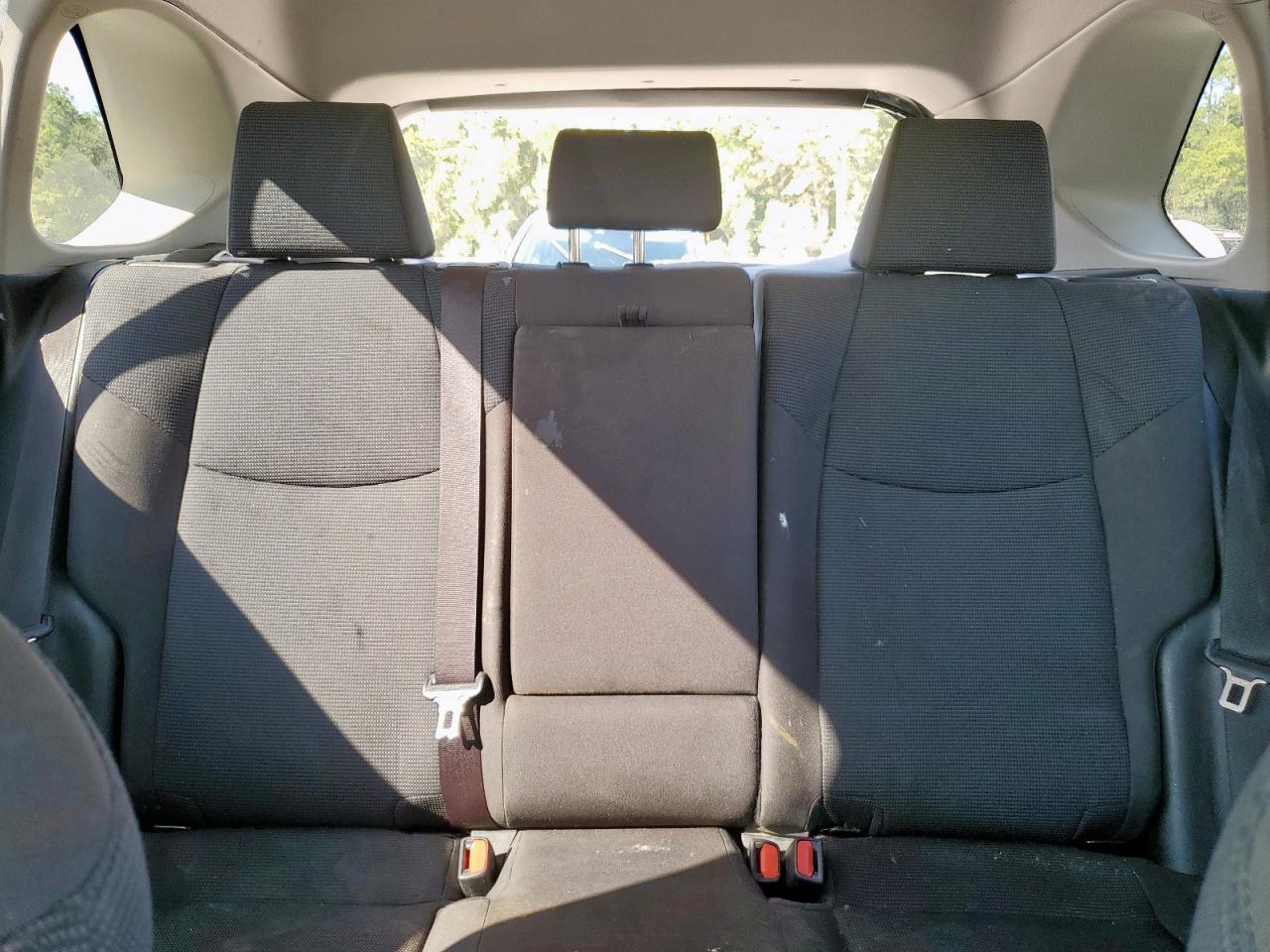 2019 Toyota Rav4 Le VIN: JTMH1RFV2KD500356 Lot: 85574065