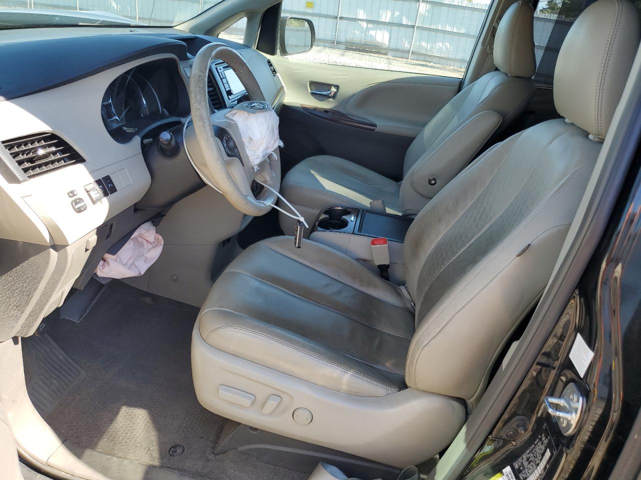 2014 Toyota Sienna Xle VIN: 5TDDK3DC0ES080051 Lot: 85374545