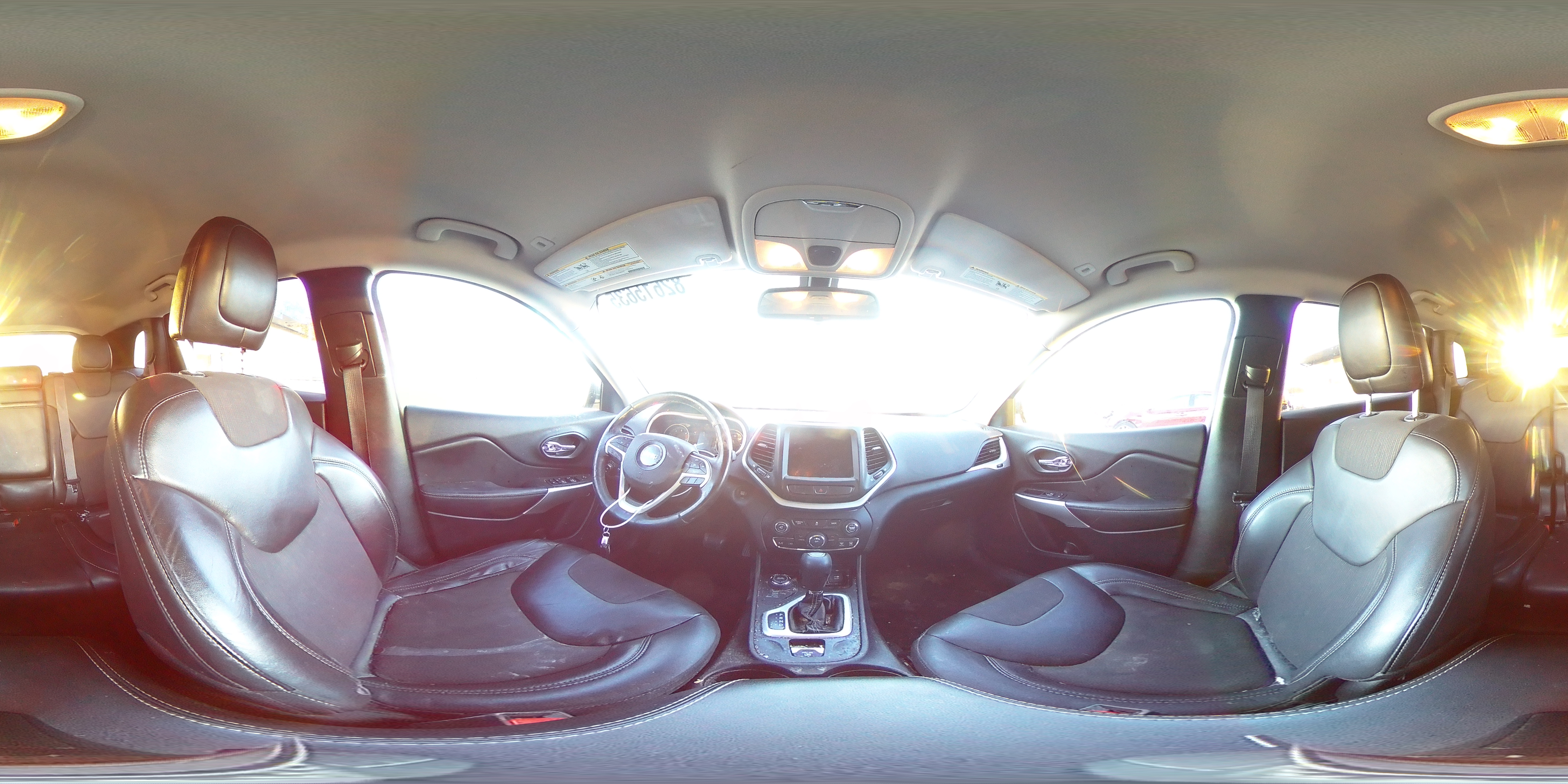 2018 Jeep Cherokee Latitude Plus VIN: 1C4PJMLB7JD622461 Lot: 82615635