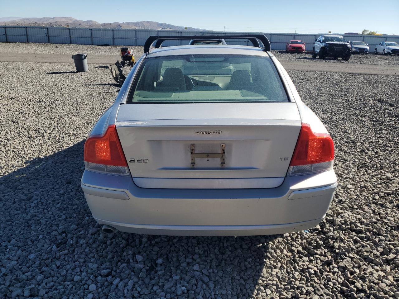 2005 Volvo S60 T5 VIN: YV1RS547X52453618 Lot: 86769095