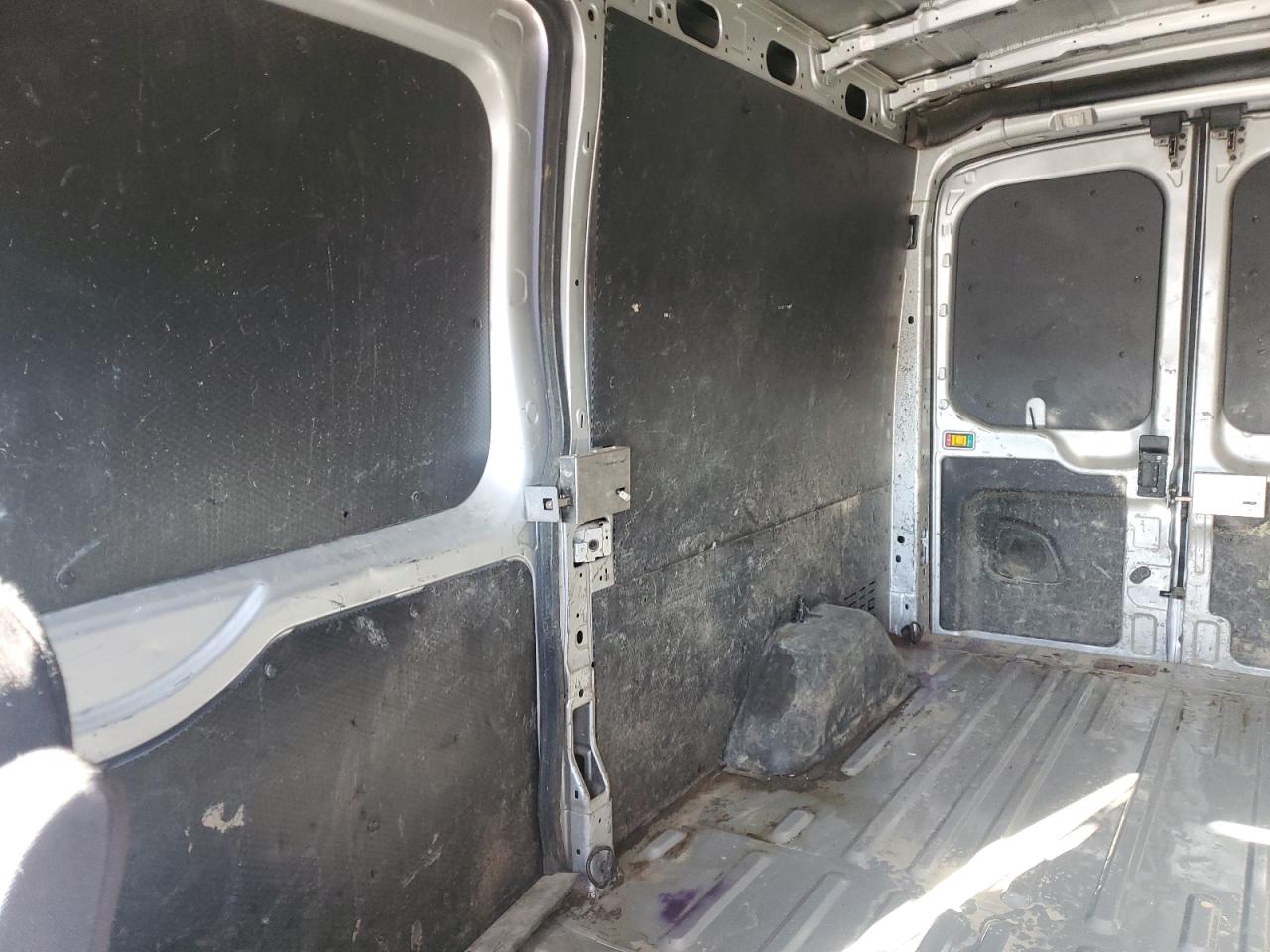 2020 Ford Transit T-250 VIN: 1FTBR1C82LKB42705 Lot: 85583165