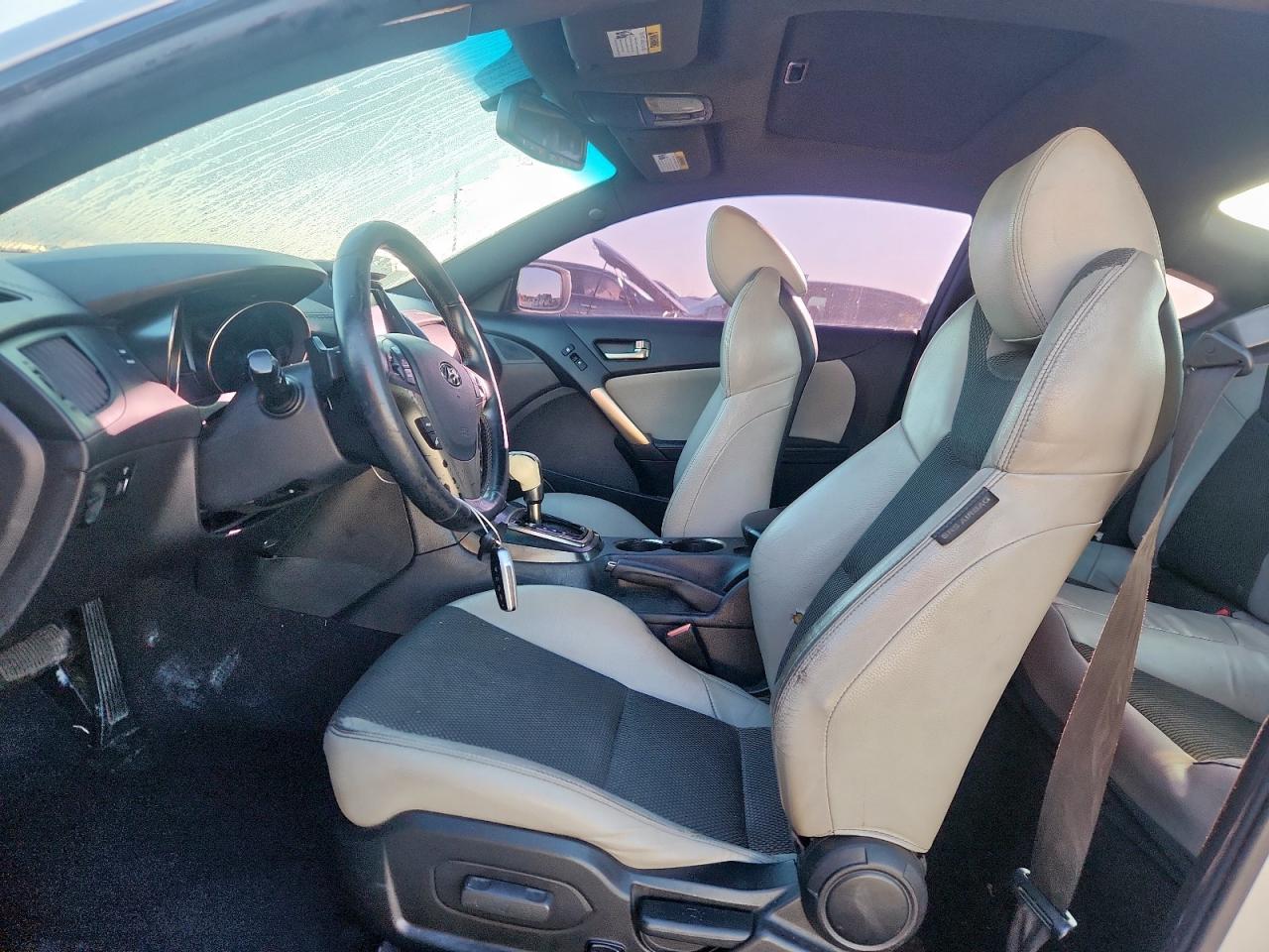 2013 Hyundai Genesis Coupe 2.0T VIN: KMHHT6KD3DU105896 Lot: 90931975