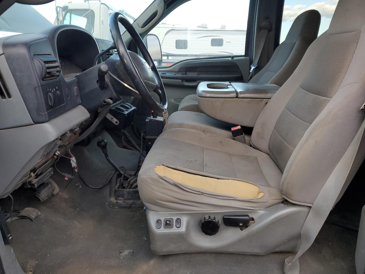 2005 Ford F350 Srw Super Duty VIN: 1FTWW31P85EC52868 Lot: 90543925