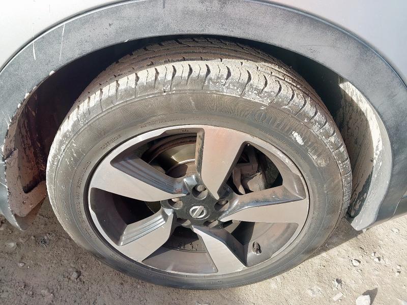 2015 NISSAN QASHQAI 1.2 DIG-T N-TEC+ 5DR