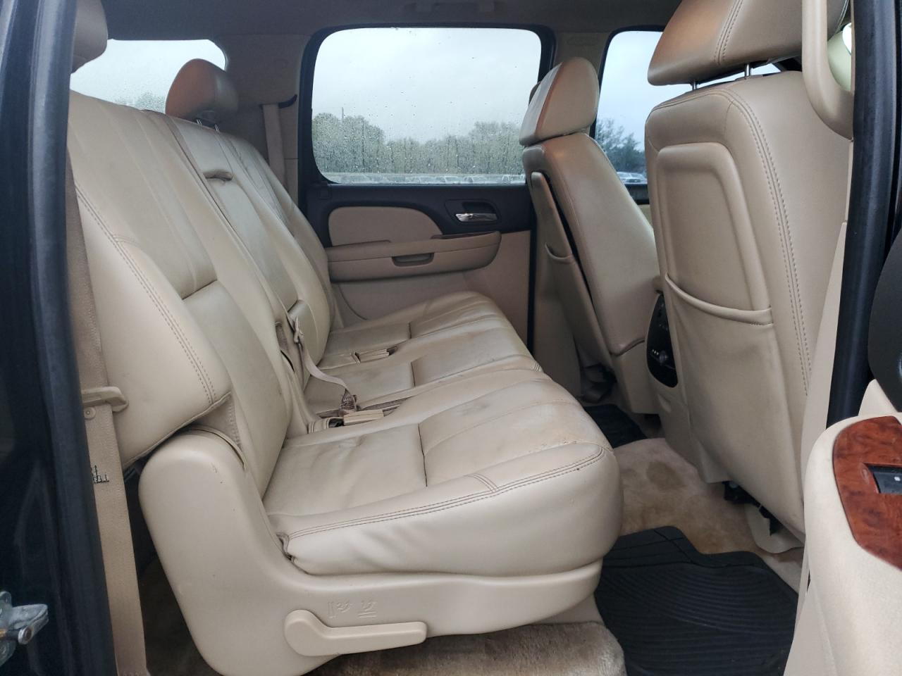 2007 Chevrolet Suburban K1500 VIN: 1GNFK163X7J175993 Lot: 82354525