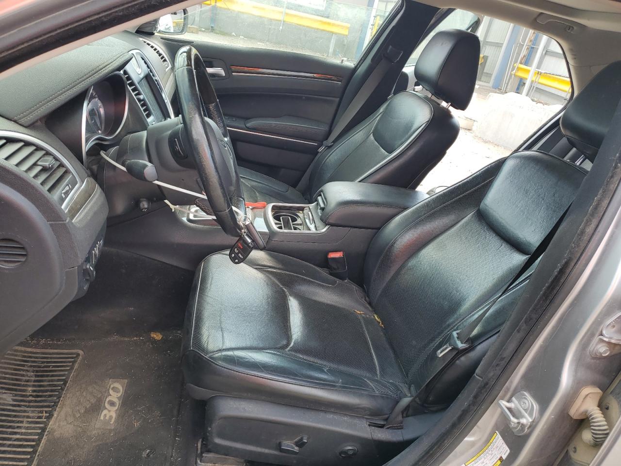 2017 Chrysler 300C VIN: 2C3CCAEG8HH632661 Lot: 81492955