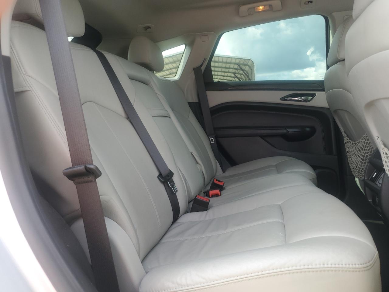 2015 Cadillac Srx VIN: 3GYFNAE30FS605345 Lot: 85704095