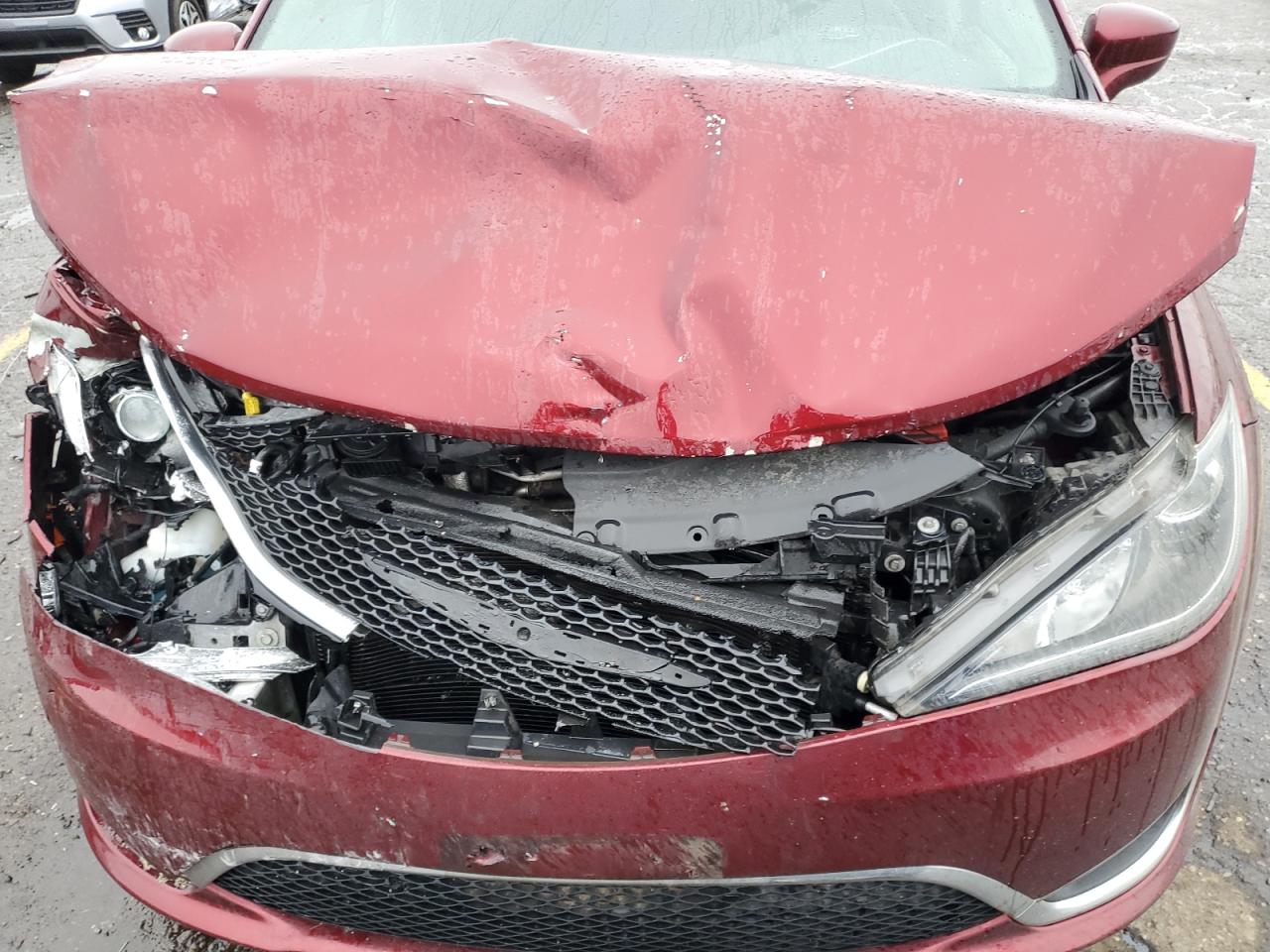 2017 Chrysler Pacifica Touring L VIN: 2C4RC1BG3HR598391 Lot: 85784105