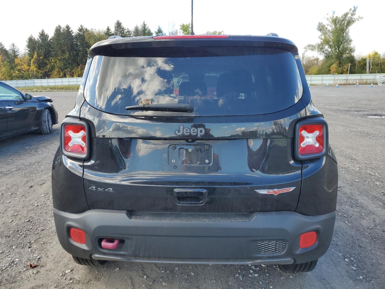 2018 Jeep Renegade Trailhawk VIN: ZACCJBCB2JPG85357 Lot: 85347535