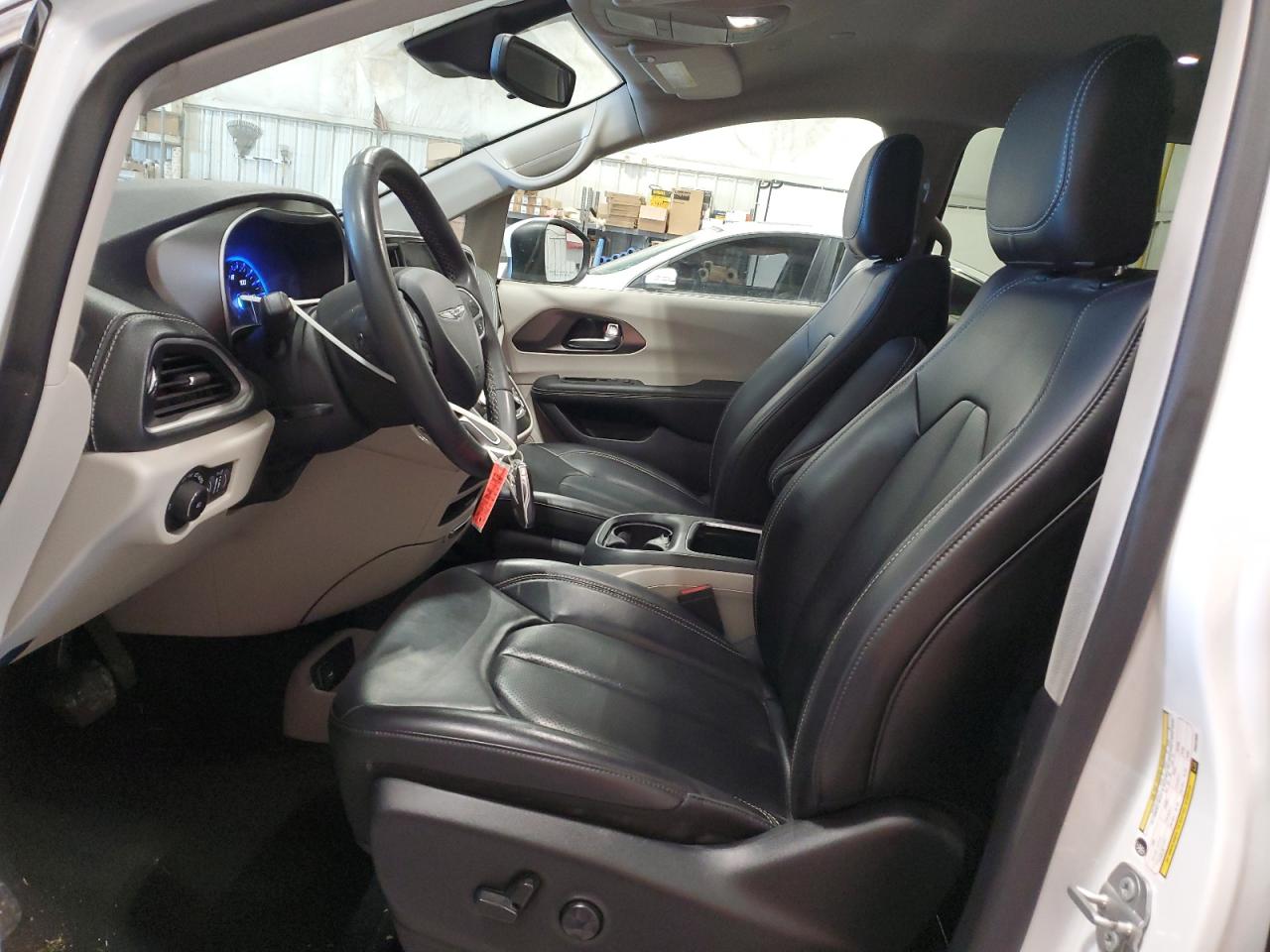 2023 Chrysler Pacifica Touring L VIN: 2C4RC1BG2PR522630 Lot: 84955325