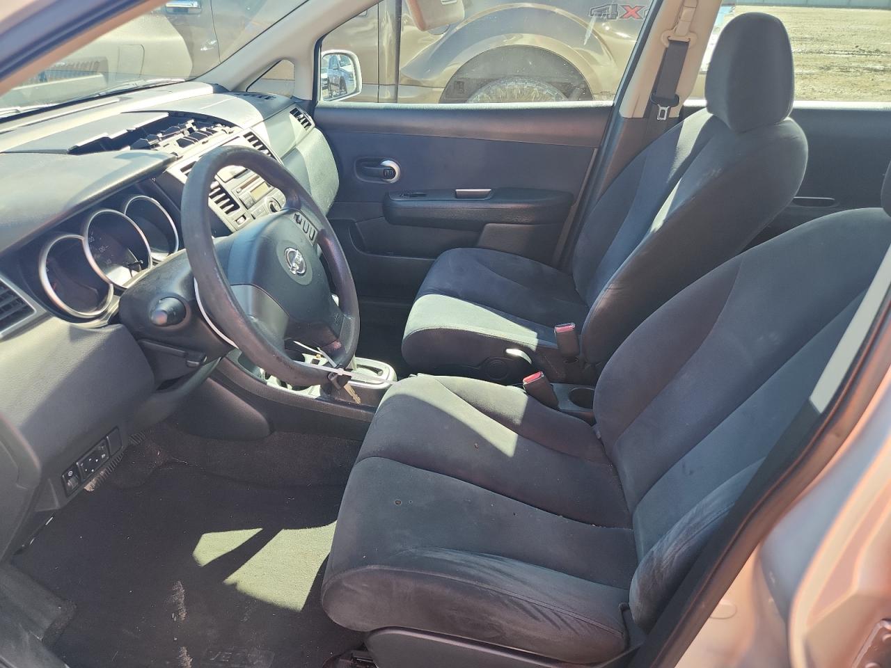 2008 Nissan Versa S VIN: 3N1BC11E48L361555 Lot: 81988525