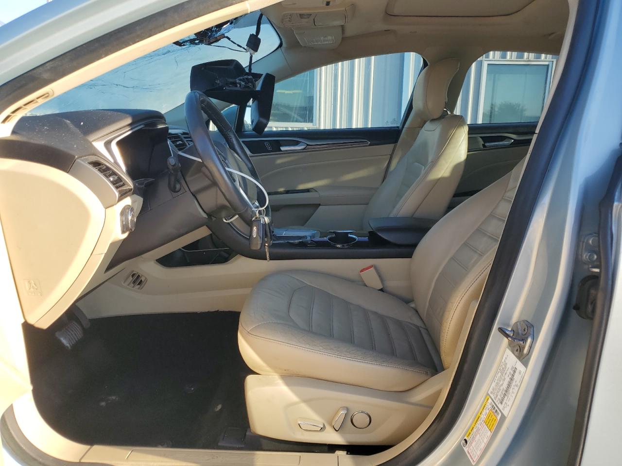 2014 Ford Fusion Se Hybrid VIN: 3FA6P0LU8ER239393 Lot: 84460265