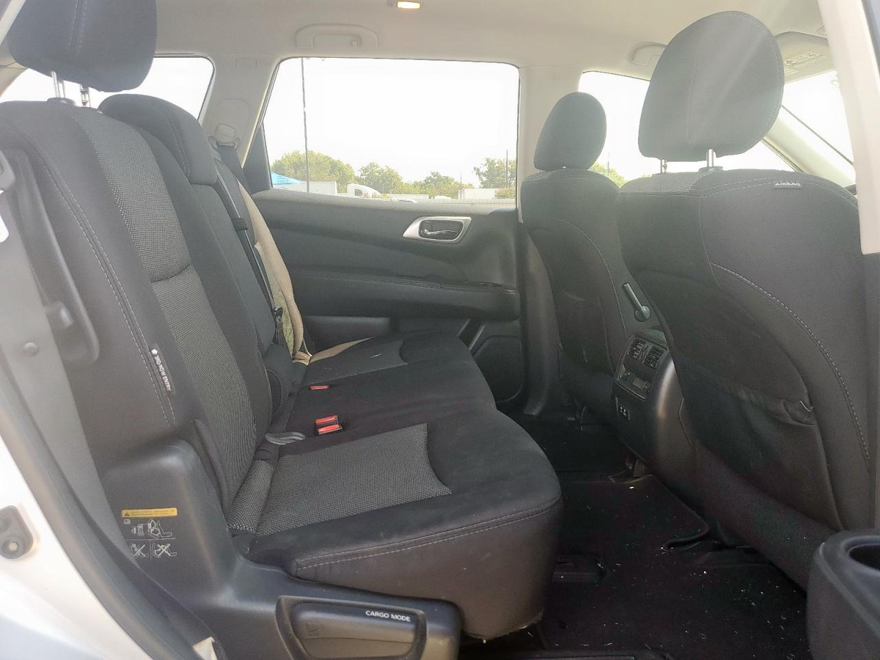 2019 Nissan Pathfinder S VIN: 5N1DR2MN0KC621955 Lot: 81774385