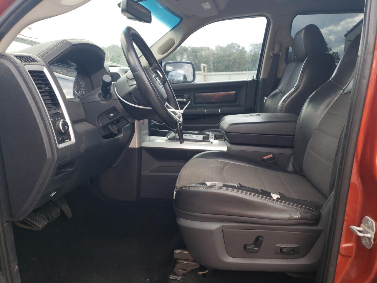 2009 Dodge Ram 1500 VIN: 1D3HV13T09S781739 Lot: 85117765