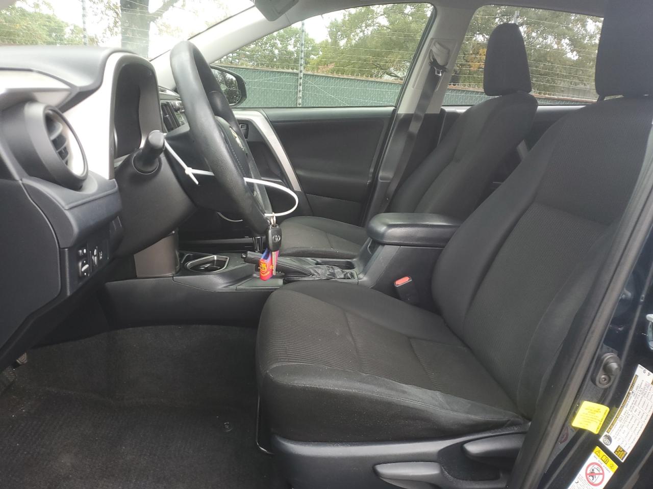 2017 Toyota Rav4 VIN: JTMZFREV5HJ116945 Lot: 82342195