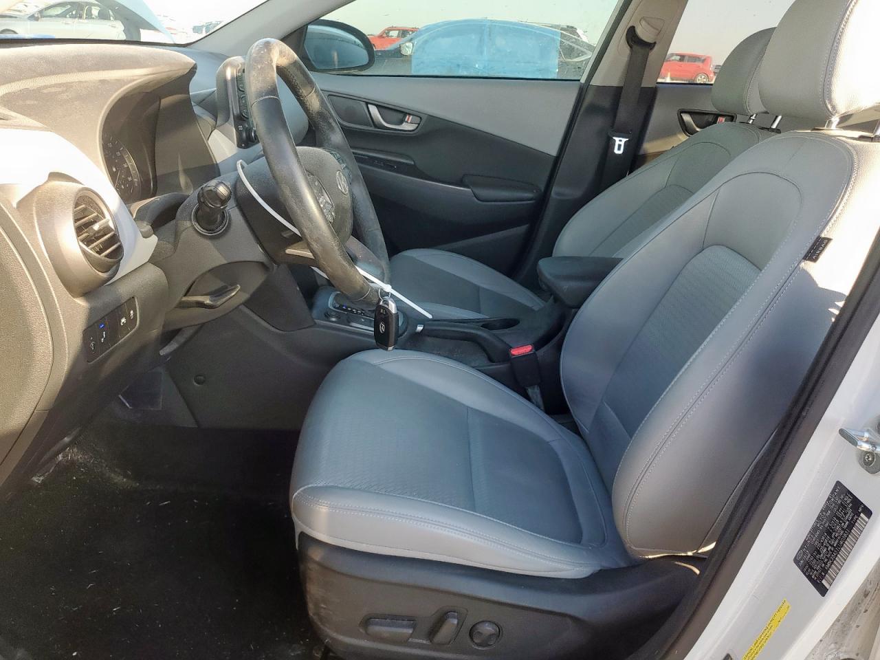 2020 Hyundai Kona Limited VIN: KM8K33A51LU403831 Lot: 82184865