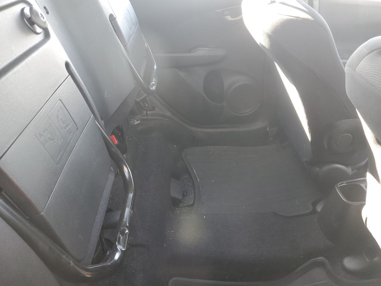 2010 Honda Fit Sport VIN: JHMGE8H46AS006637 Lot: 85917525