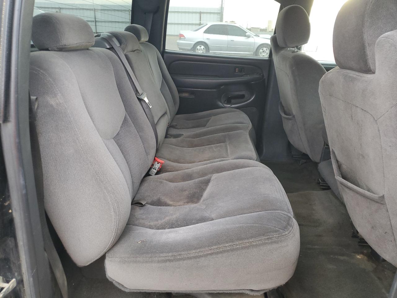 2005 GMC New Sierra C1500 VIN: 2GTEC13T451222058 Lot: 82457425