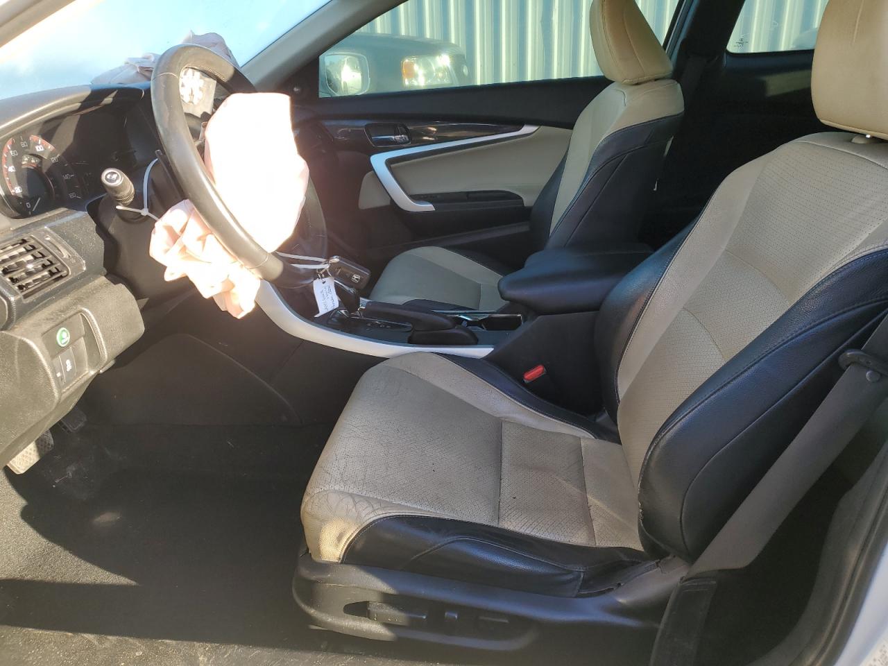 2014 Honda Accord Exl VIN: 1HGCT2B8XEA007642 Lot: 82306135