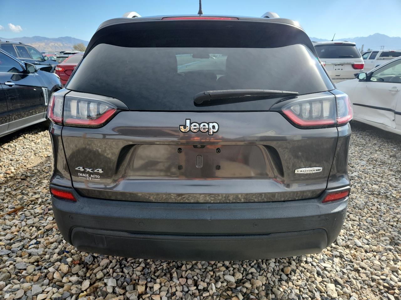 2019 Jeep Cherokee Latitude Plus VIN: 1C4PJMLB1KD485907 Lot: 86442265