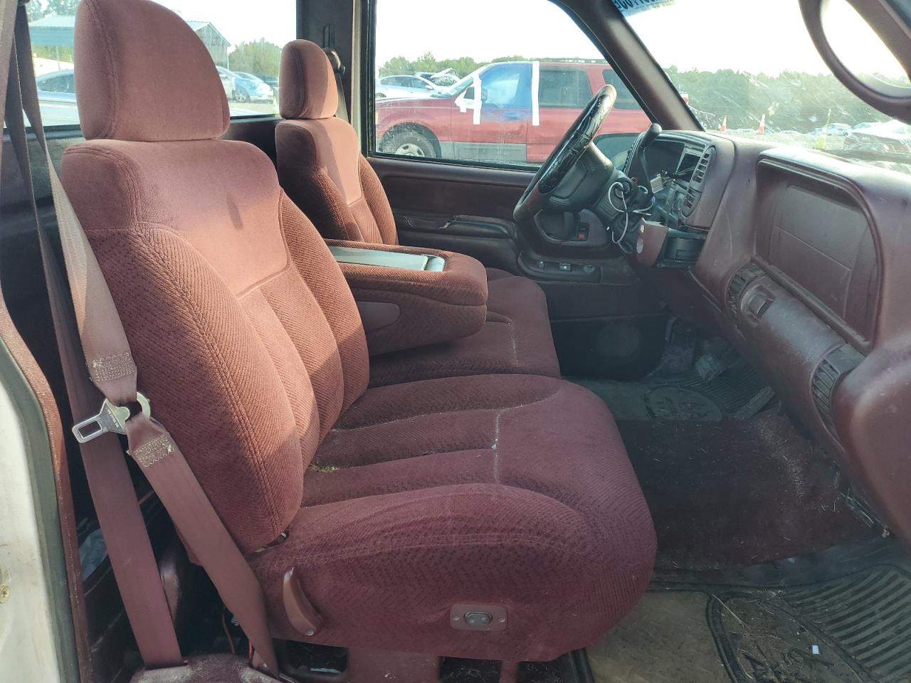 1997 Chevrolet Gmt-400 C1500 VIN: 1GCEC14R0VZ190235 Lot: 82307705