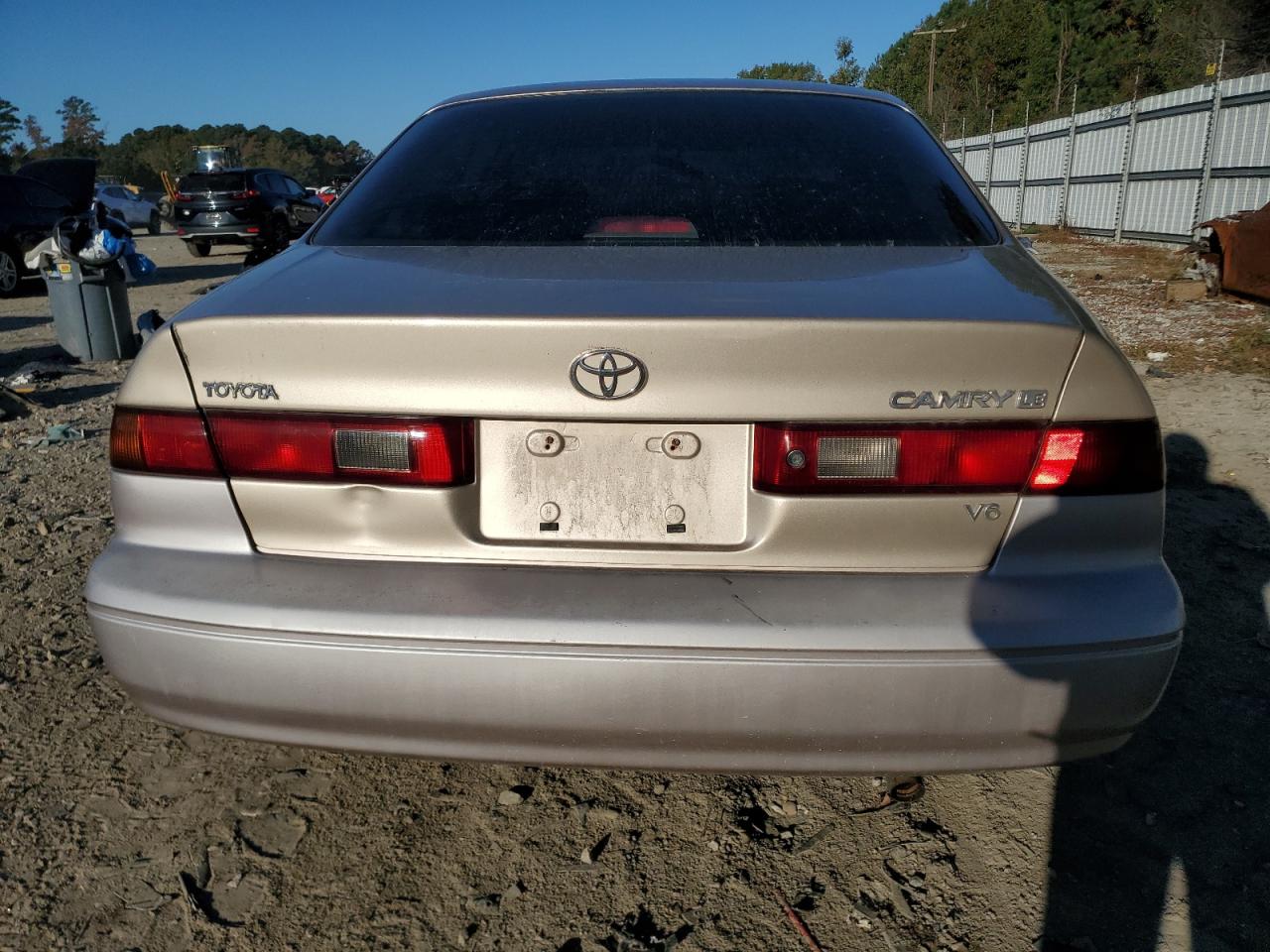 1999 Toyota Camry Le VIN: JT2BF28K0X0201392 Lot: 87364745