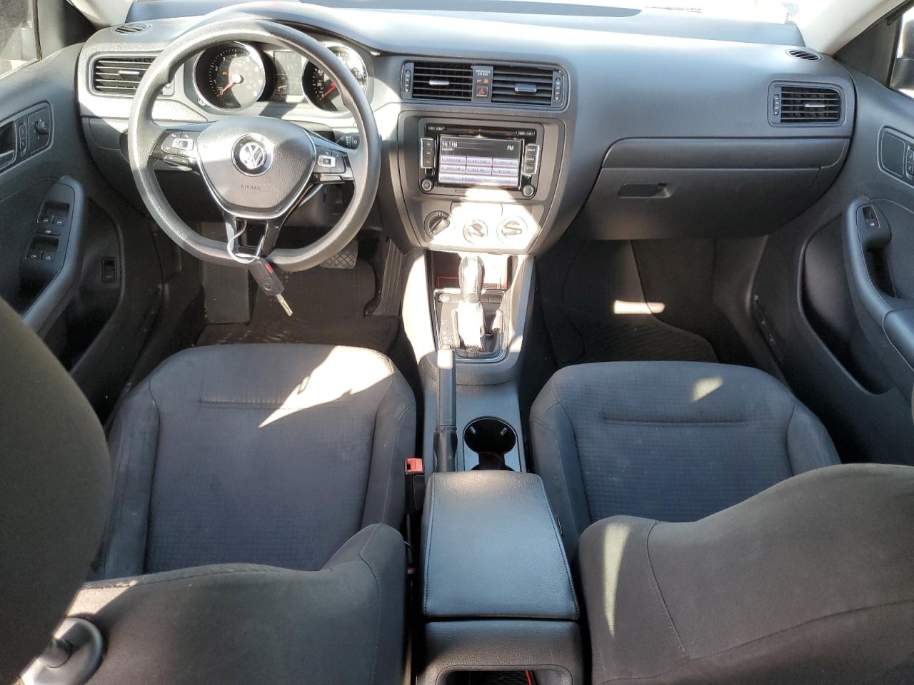 2015 Volkswagen Jetta Base VIN: 3VW2K7AJ0FM295736 Lot: 82437505