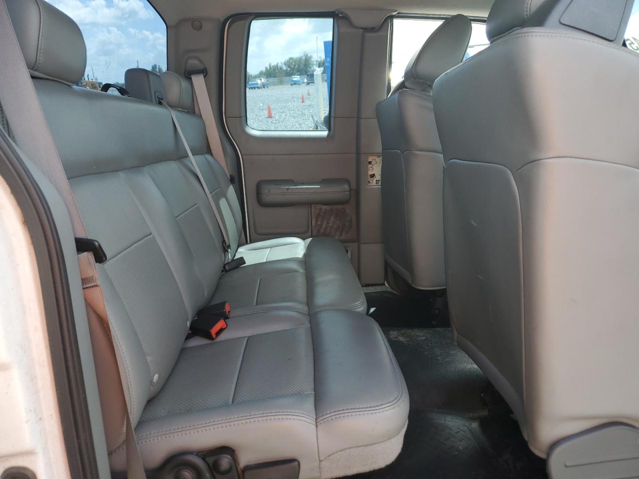 2006 Ford F150 VIN: 1FTRX14W06NA92617 Lot: 85601145