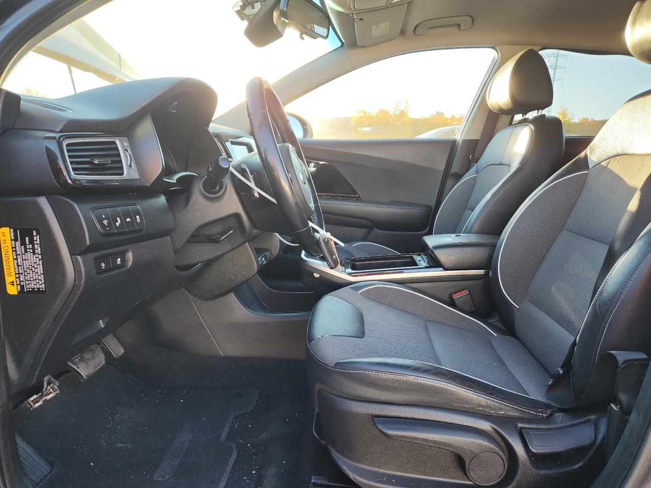 2019 Kia Niro Ex VIN: KNDCC3LGXK5024293 Lot: 82699365