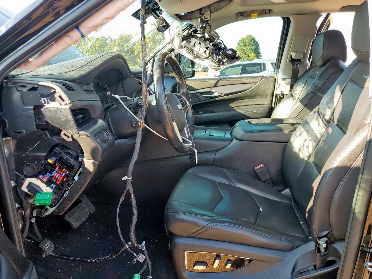 2018 Cadillac Escalade Luxury VIN: 1GYS3BKJ6JR373990 Lot: 82245145