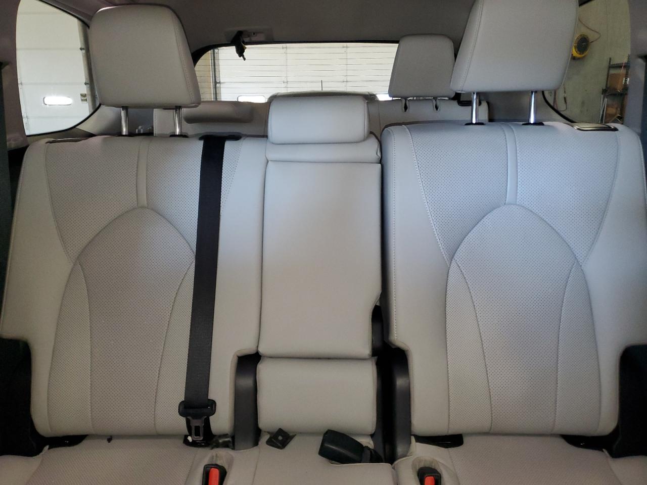 2024 Toyota Grand Highlander Xle VIN: 5TDACAB5XRS024777 Lot: 82285815