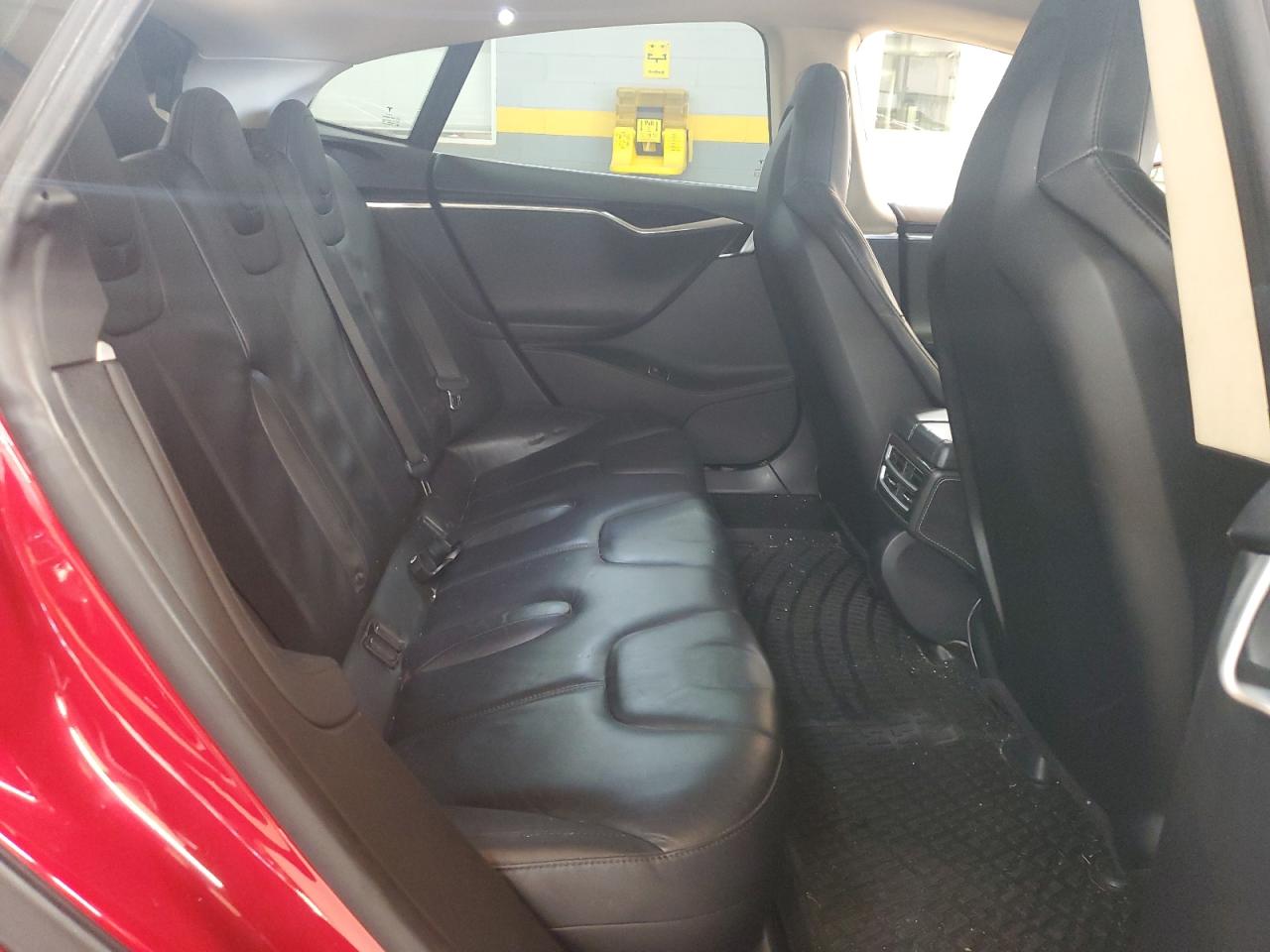 2014 Tesla Model S VIN: 5YJSA1H19EFP39756 Lot: 82398765