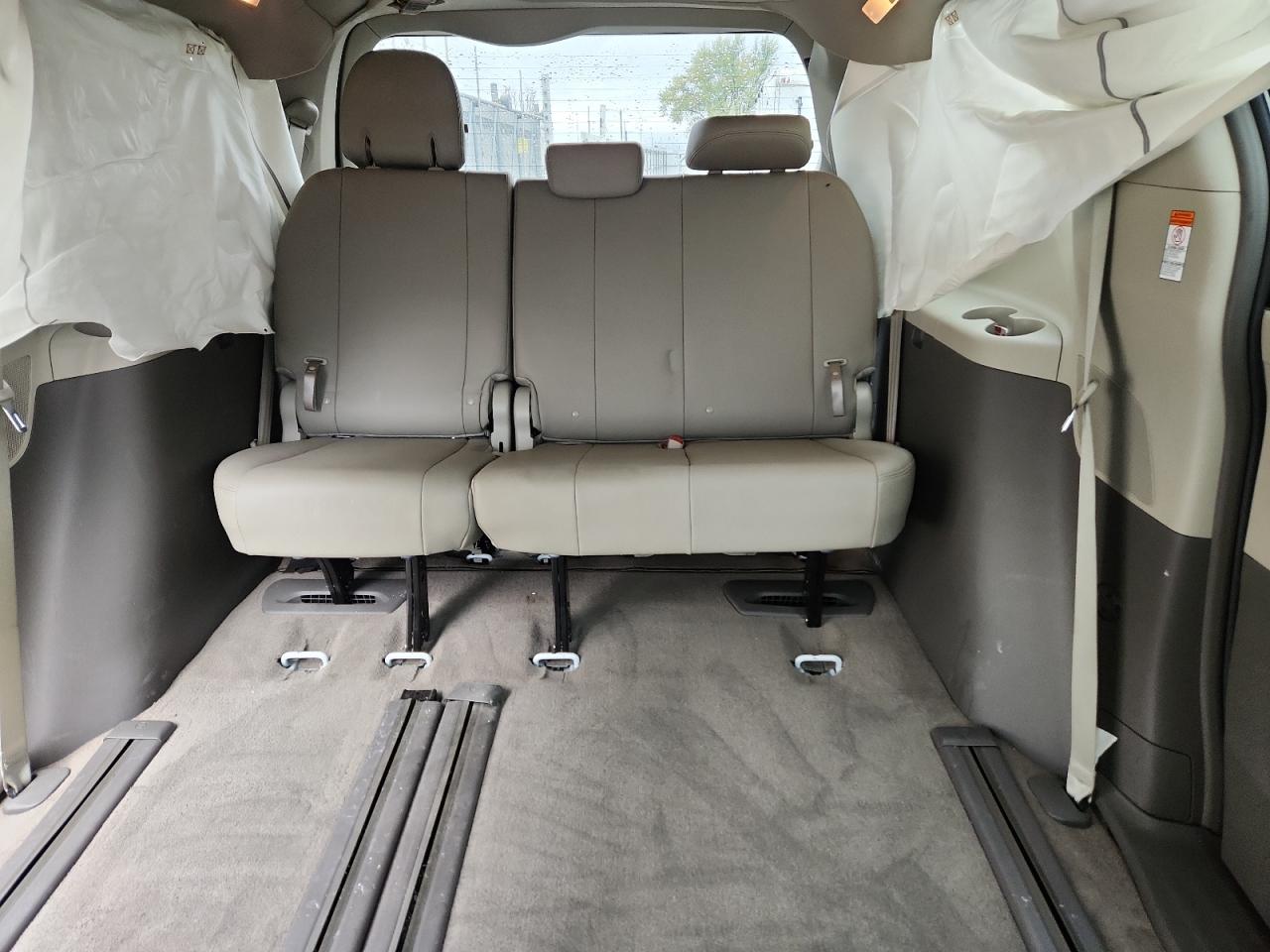 2015 Toyota Sienna Xle VIN: 5TDYK3DC3FS634959 Lot: 85589835