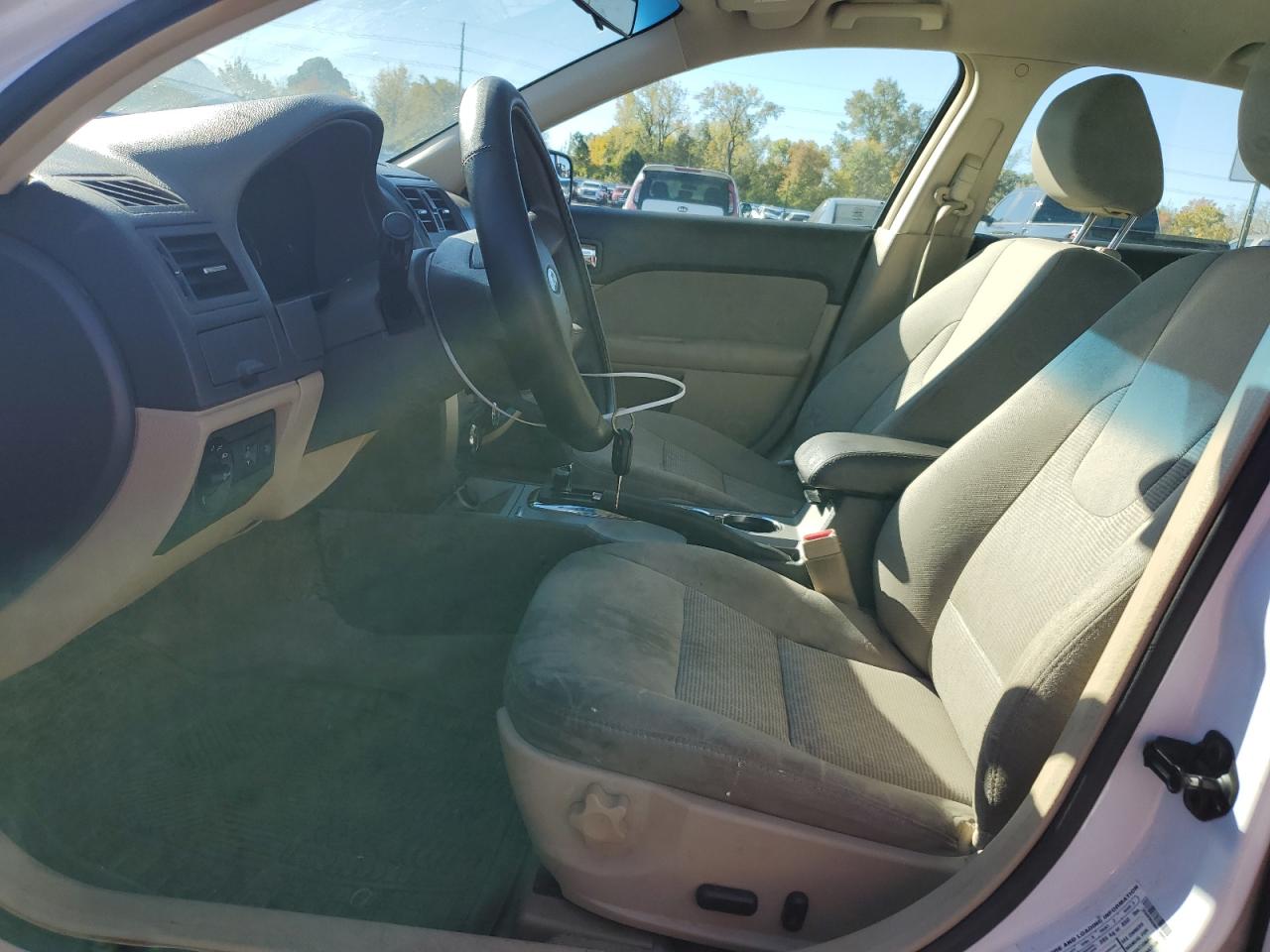 2011 Ford Fusion Se VIN: 3FAHP0HA0BR134852 Lot: 87090775