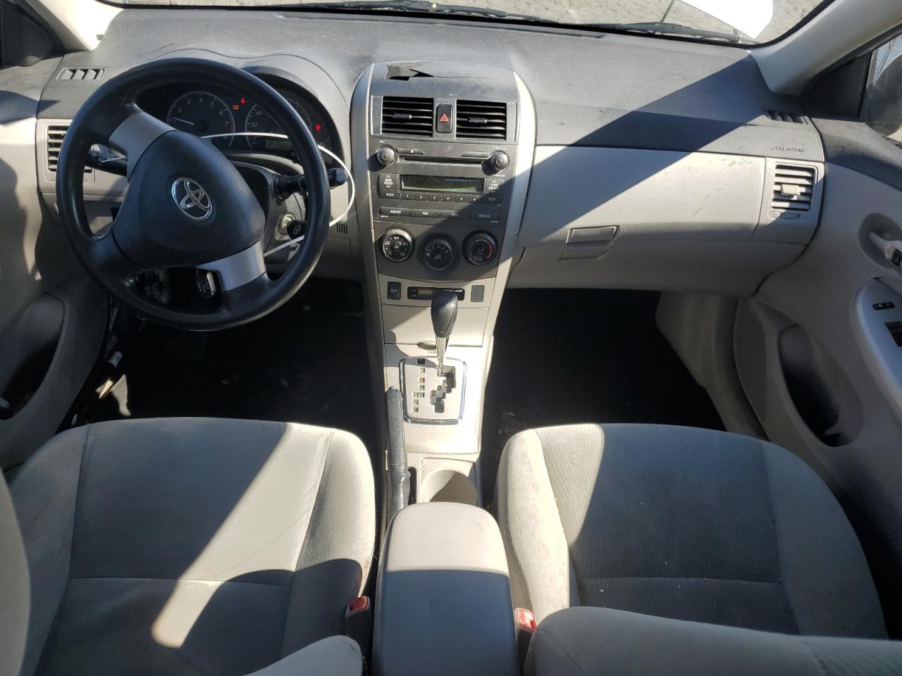 2011 Toyota Corolla Base VIN: 2T1BU4EE5BC668927 Lot: 82002015