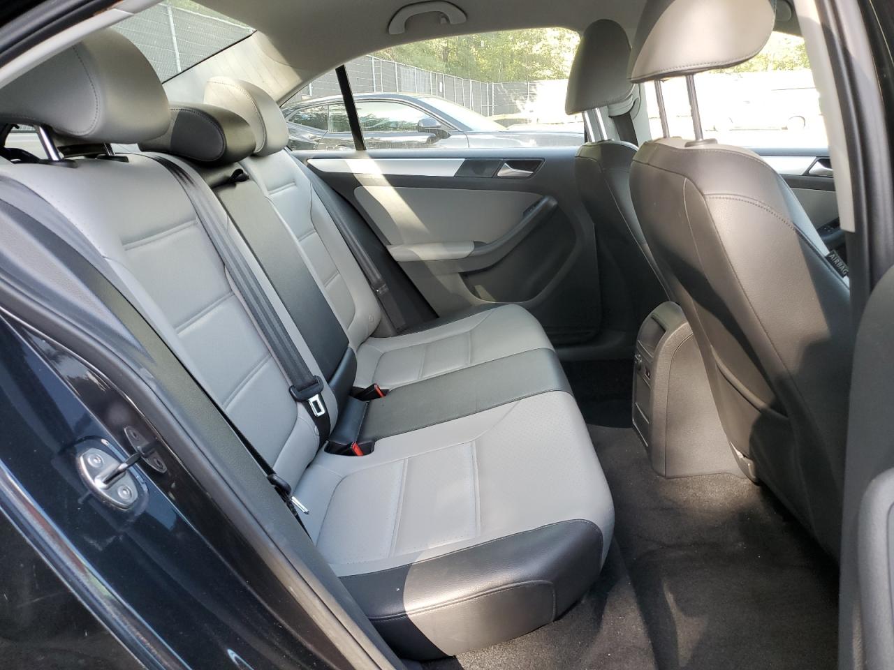 2014 Volkswagen Jetta Hybrid VIN: 3VW637AJ4EM330954 Lot: 85265505