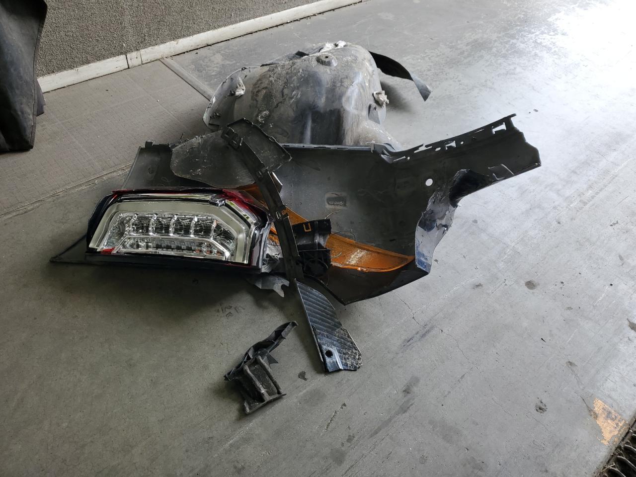 2015 Ford Explorer Xlt VIN: 1FM5K8D80FGC09622 Lot: 86296725