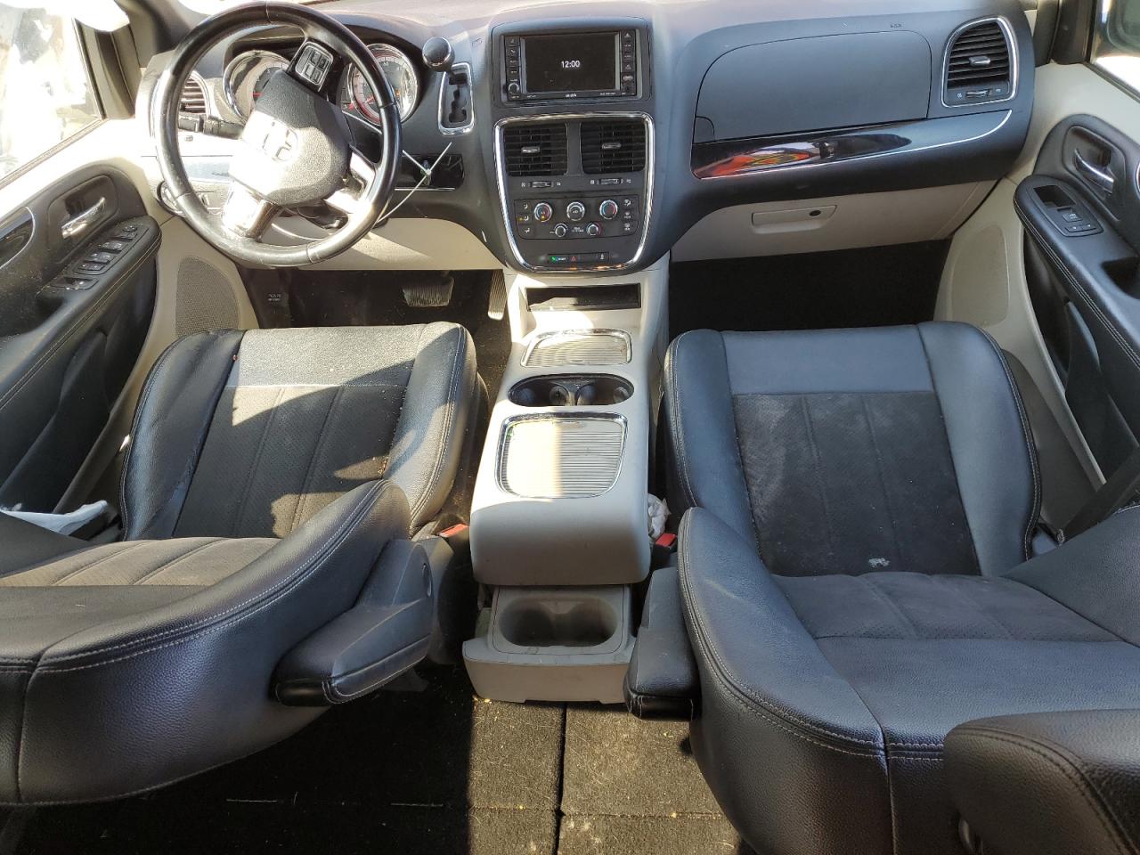 2019 Dodge Grand Caravan Sxt VIN: 2C4RDGCG0KR788168 Lot: 81932135