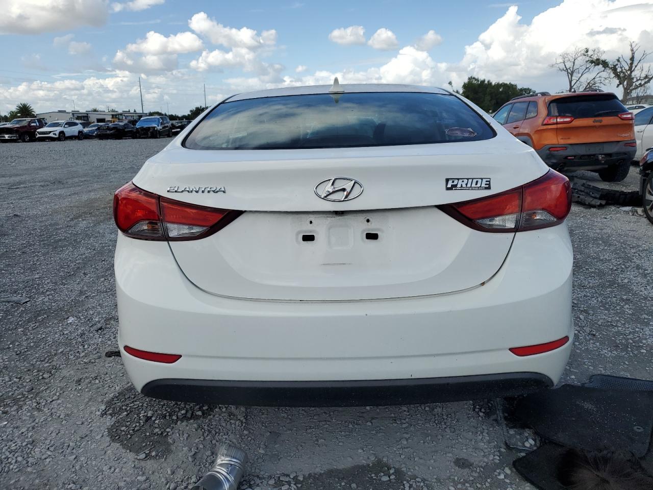 2014 Hyundai Elantra Se VIN: 5NPDH4AE9EH499838 Lot: 85338855