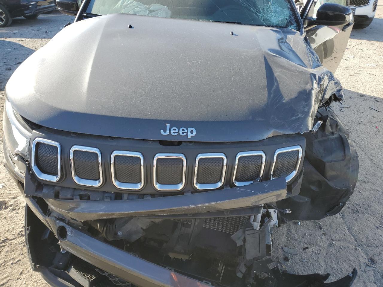 2022 Jeep Compass Sport VIN: 3C4NJDABXNT215003 Lot: 86994075