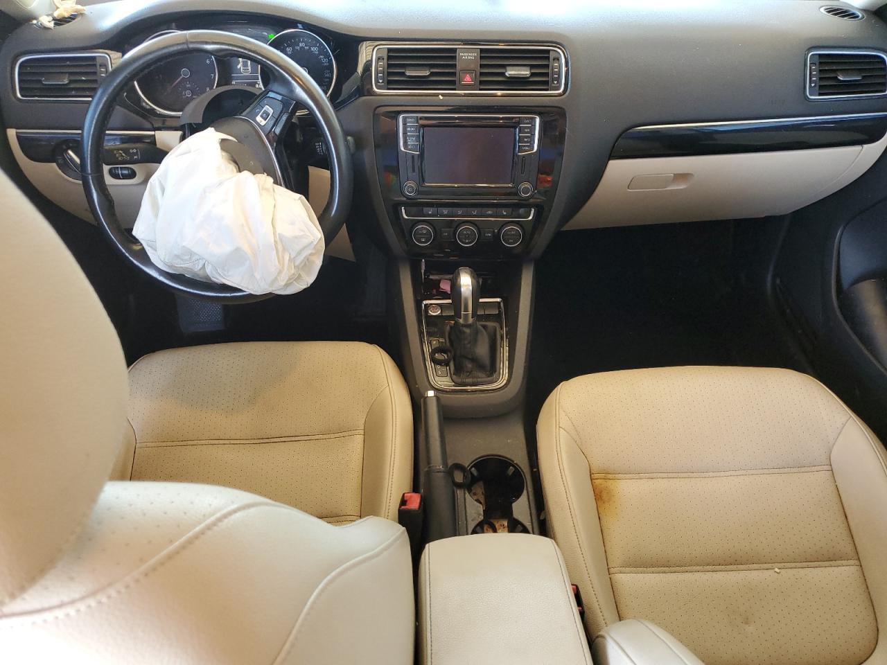 2017 Volkswagen Jetta Sel VIN: 3VWL17AJ9HM390709 Lot: 85510145