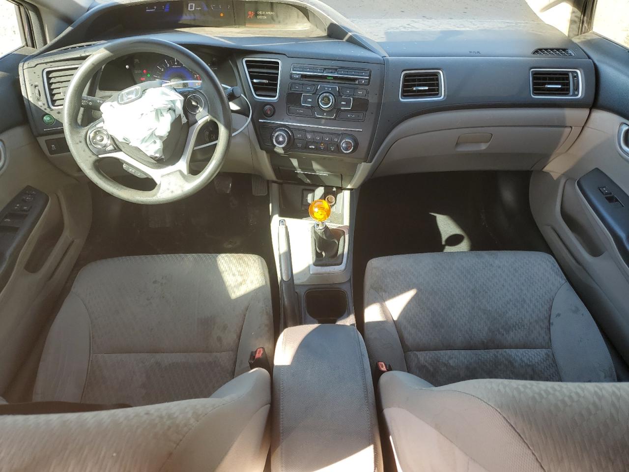 2015 Honda Civic Lx VIN: 19XFB2E5XFE025881 Lot: 82678555