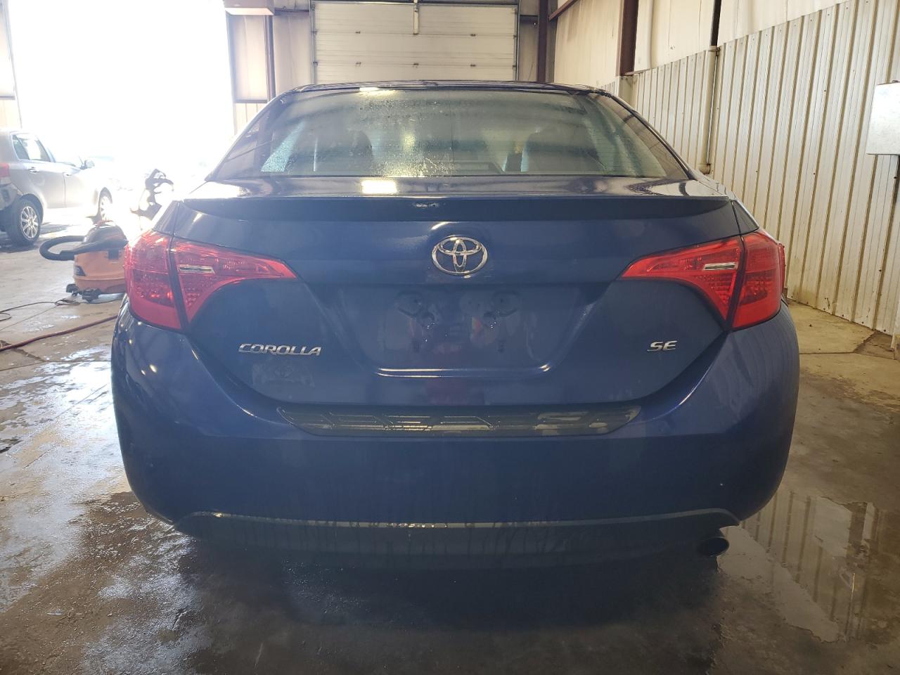 2017 Toyota Corolla L VIN: 2T1BURHE4HC916683 Lot: 87185925